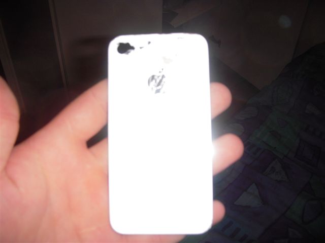 Apple iPhone 4S Back Cover Smashed - Needs screen and back cover repair
