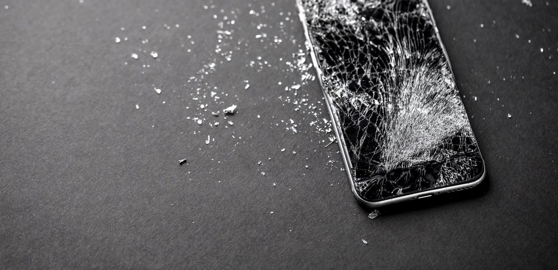 Smashed iPhone Screen Repair 3